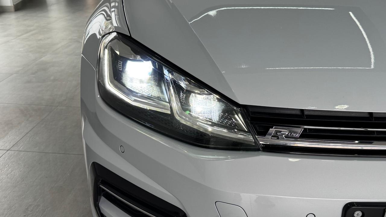 Volkswagen Golf 1.6 TDI 115 CV 5p. R-Line