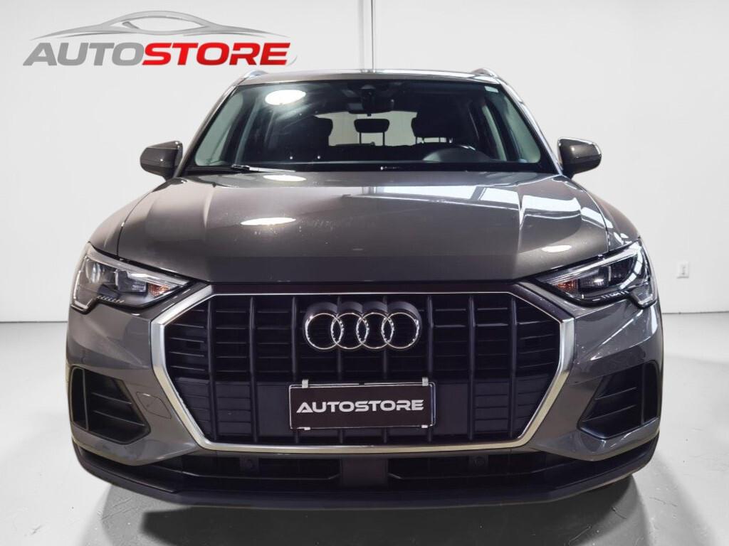 Audi Q3 35 TDI S tronic Business Sport