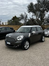 Mini Cooper Countryman 1.6 D con catena di distrib. appena fatta