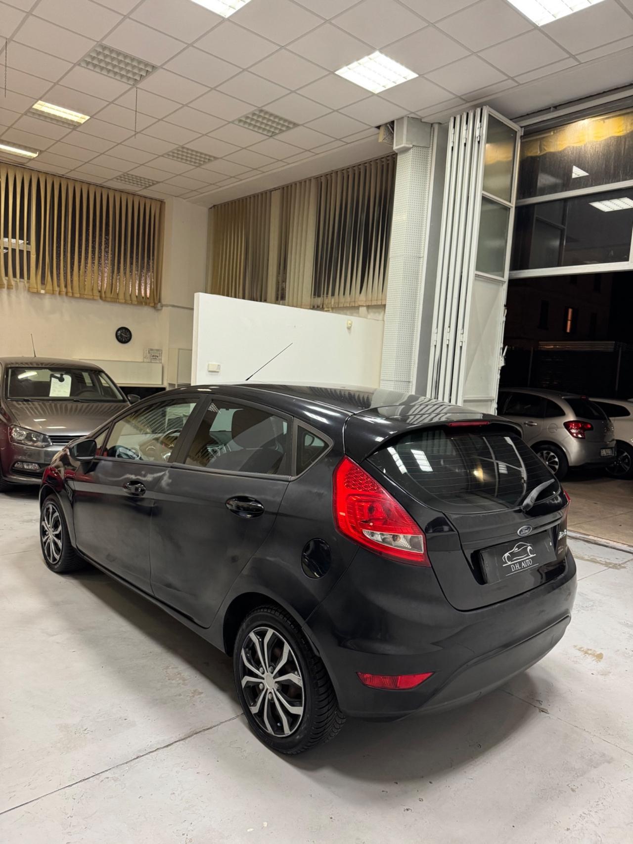 Ford Fiesta 1.2 82 CV 5 porte Titanium