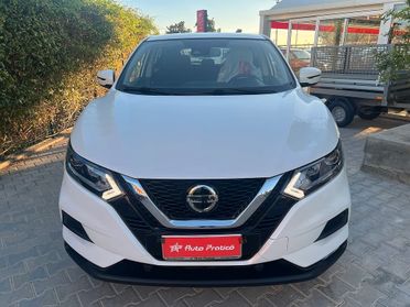 Nissan Qashqai 1.5 dCi 115 CV Business con telecamera posteriore