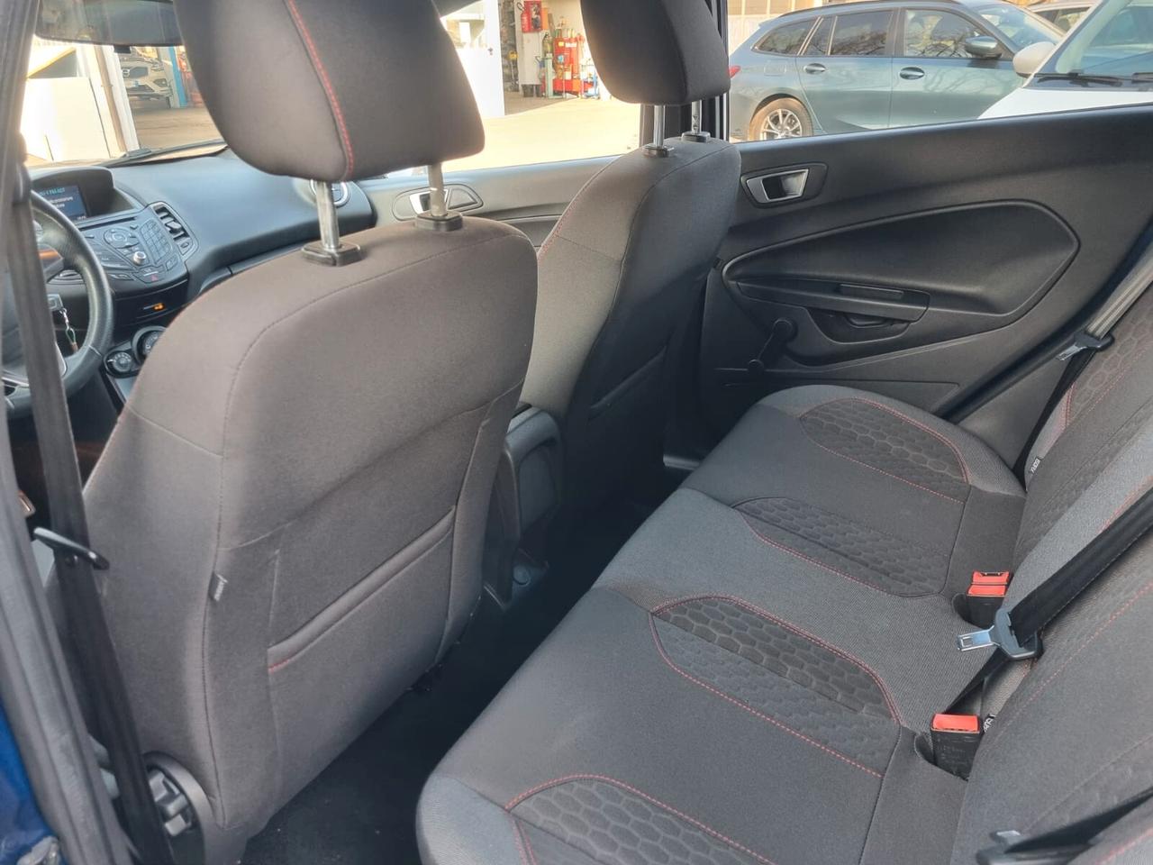 Ford Fiesta 1.5 TDCi 95CV 5 porte ST-Line