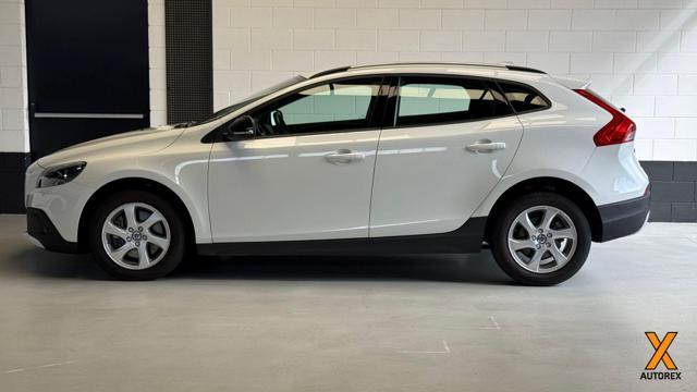 VOLVO V40 Cross Country D2 Business