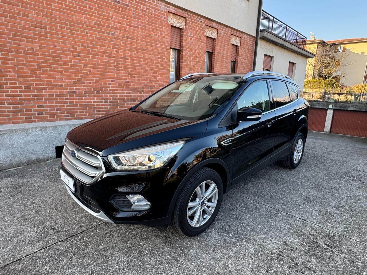 Ford Kuga 2.0 TDCI 120 CV S&S 2WD Powershift Busin