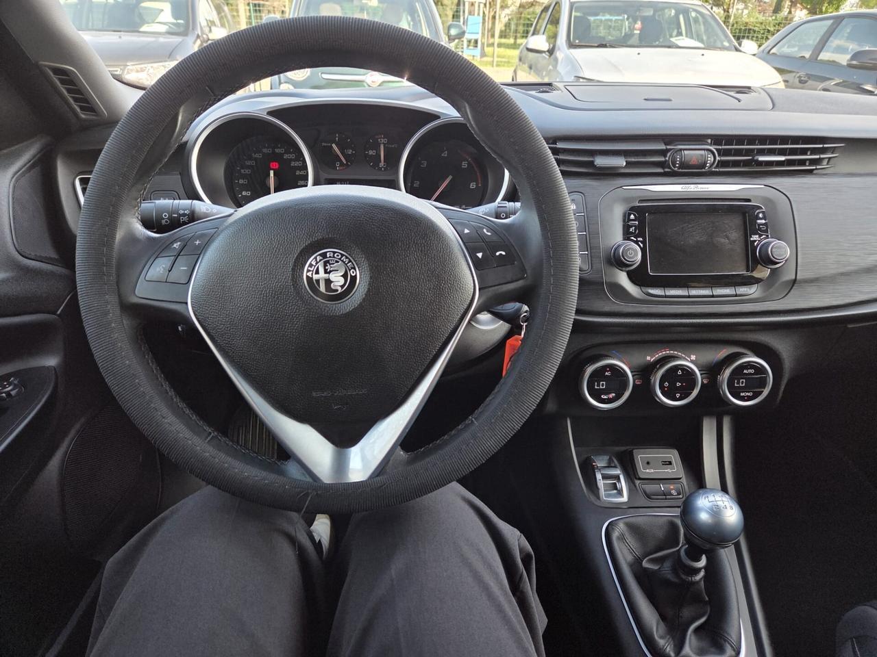 Alfa Romeo Giulietta 1.6 JTDm 120 CV