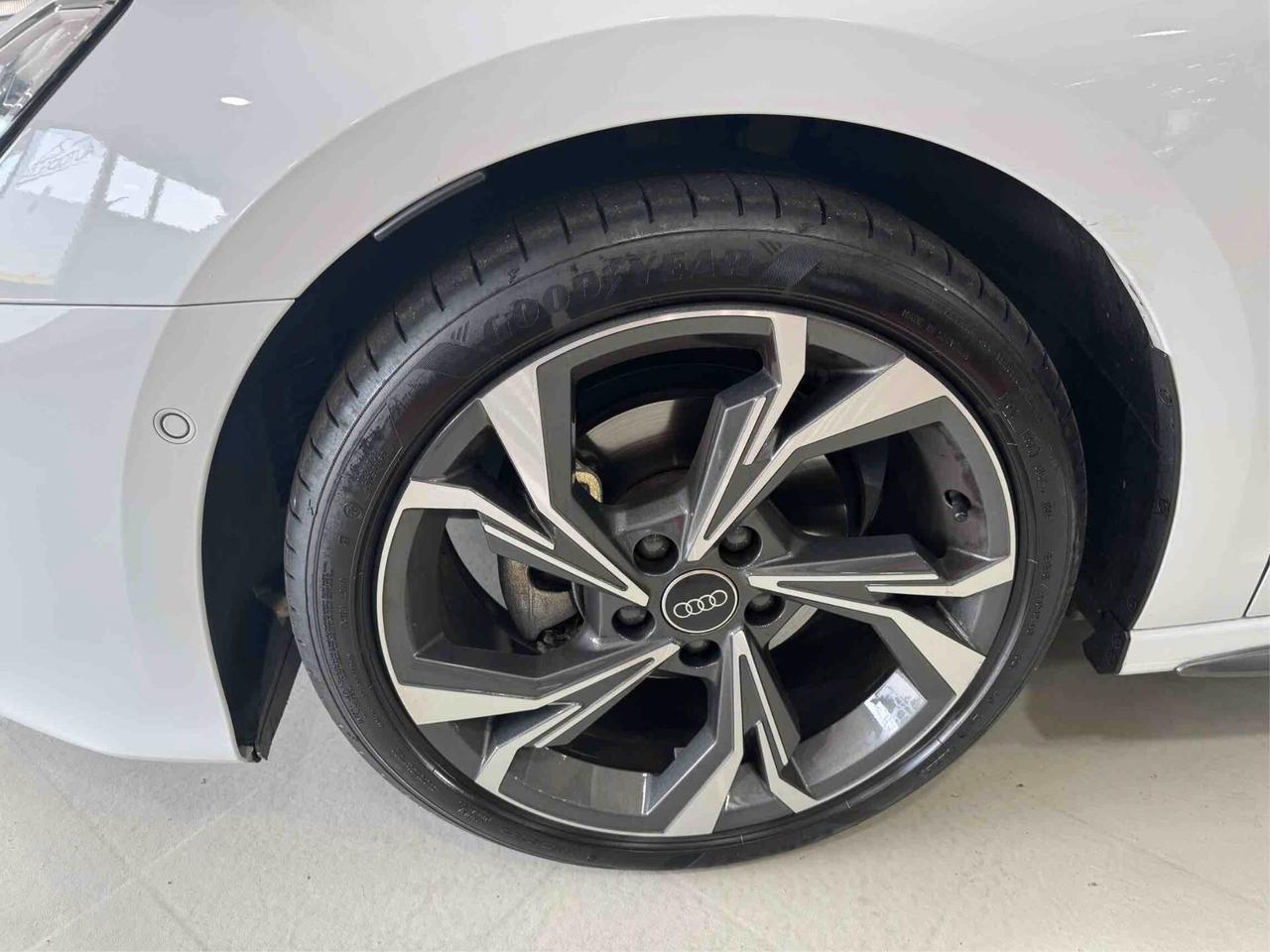 Audi A3 SPB 35 TDI S tronic line edition