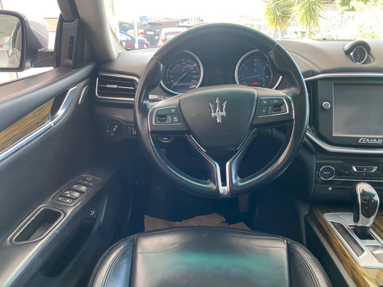 Maserati Ghibli 3.0D V6 275cv GRANSPORT+TETTO2015