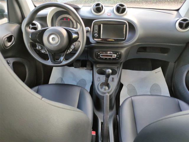 SMART ForTwo 1.0 T.amic CARPLAY,CRUISE,CERCHI LEGA,CLIMA