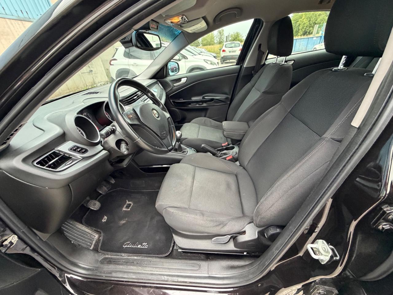Alfa Romeo Giulietta 1.6 JTDm-2 105 CV Exclusive