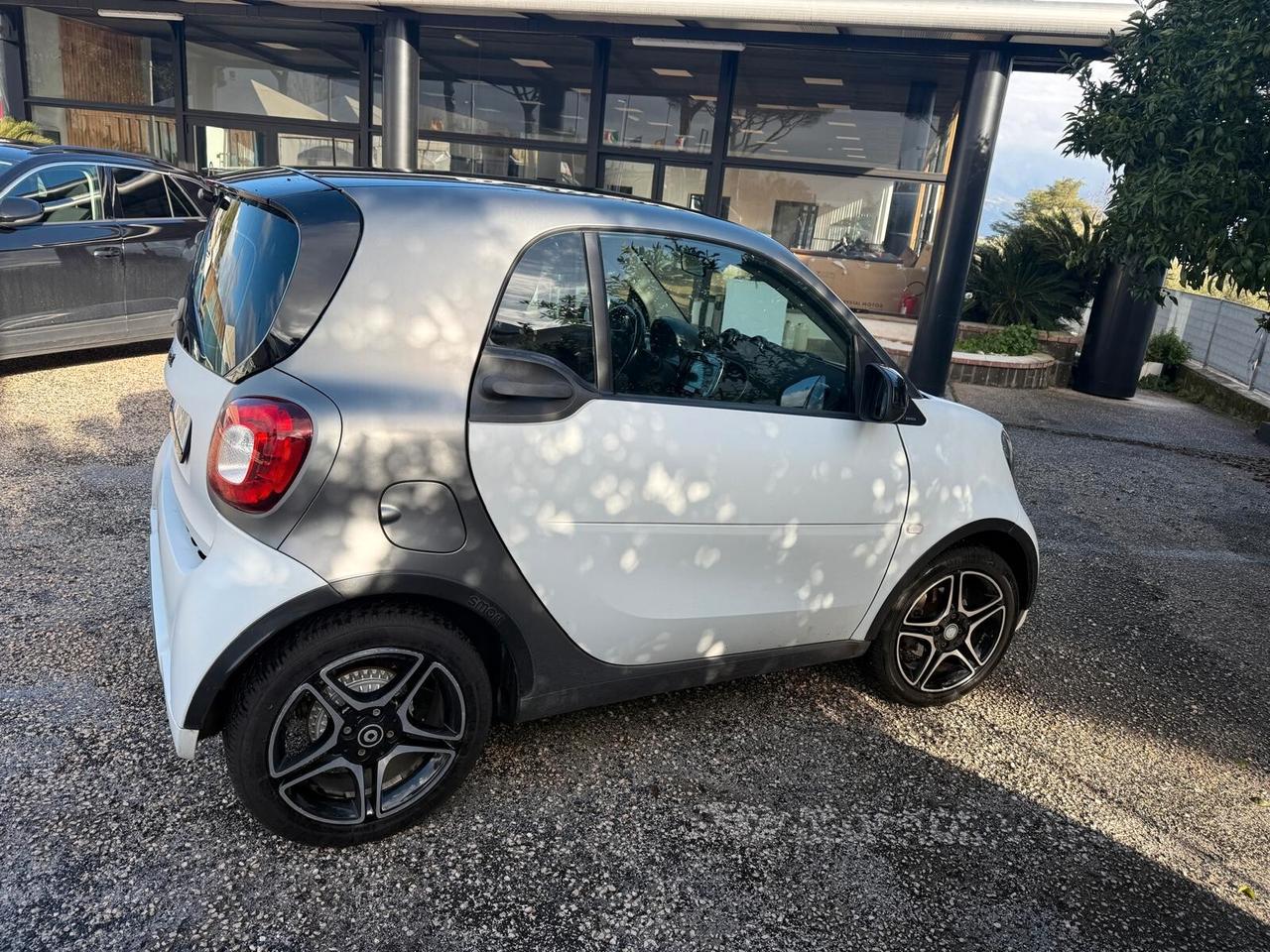Smart ForTwo 453 70cv 1.0