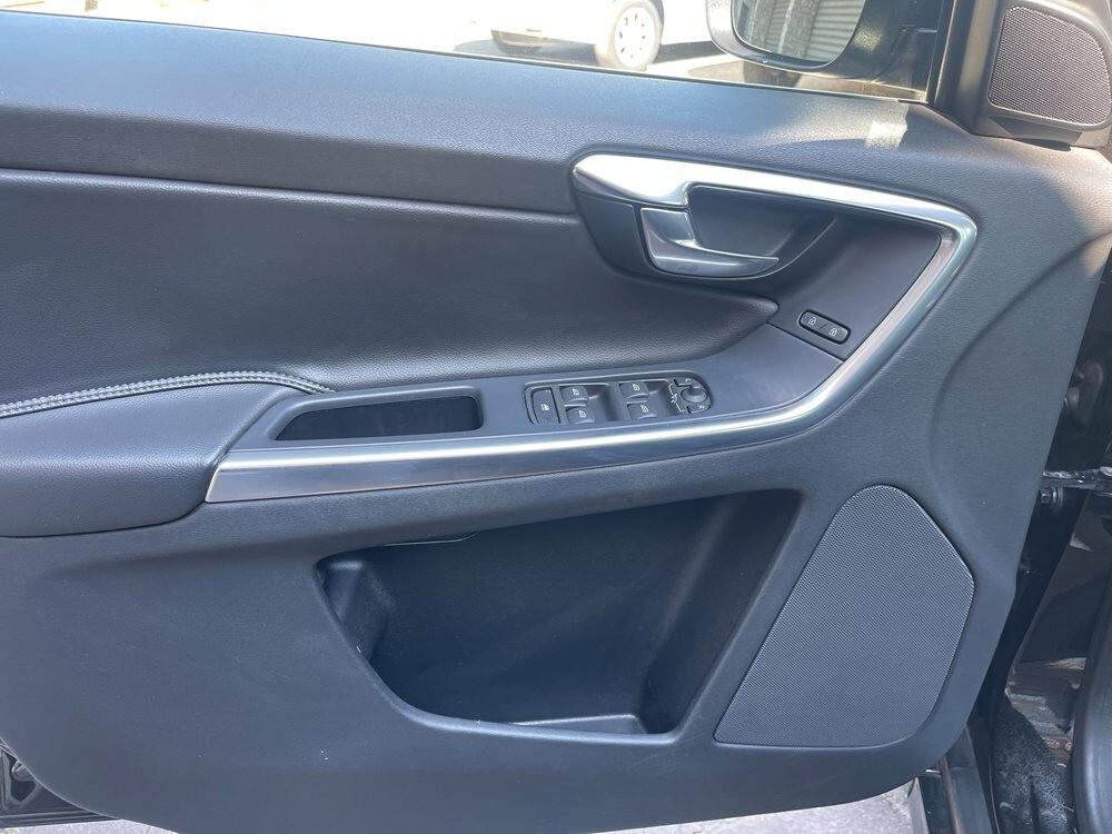 Volvo XC 60 D3 Geartronic R-design