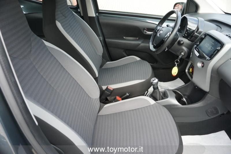 Toyota Aygo 2ª serie Connect 1.0 VVT-i 72 CV 5 porte x-play