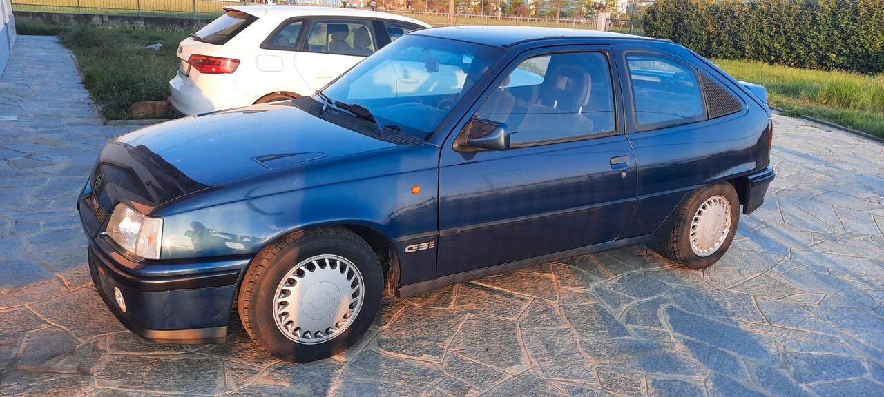 Opel Kadett 2.0 16V 3 porte GSi