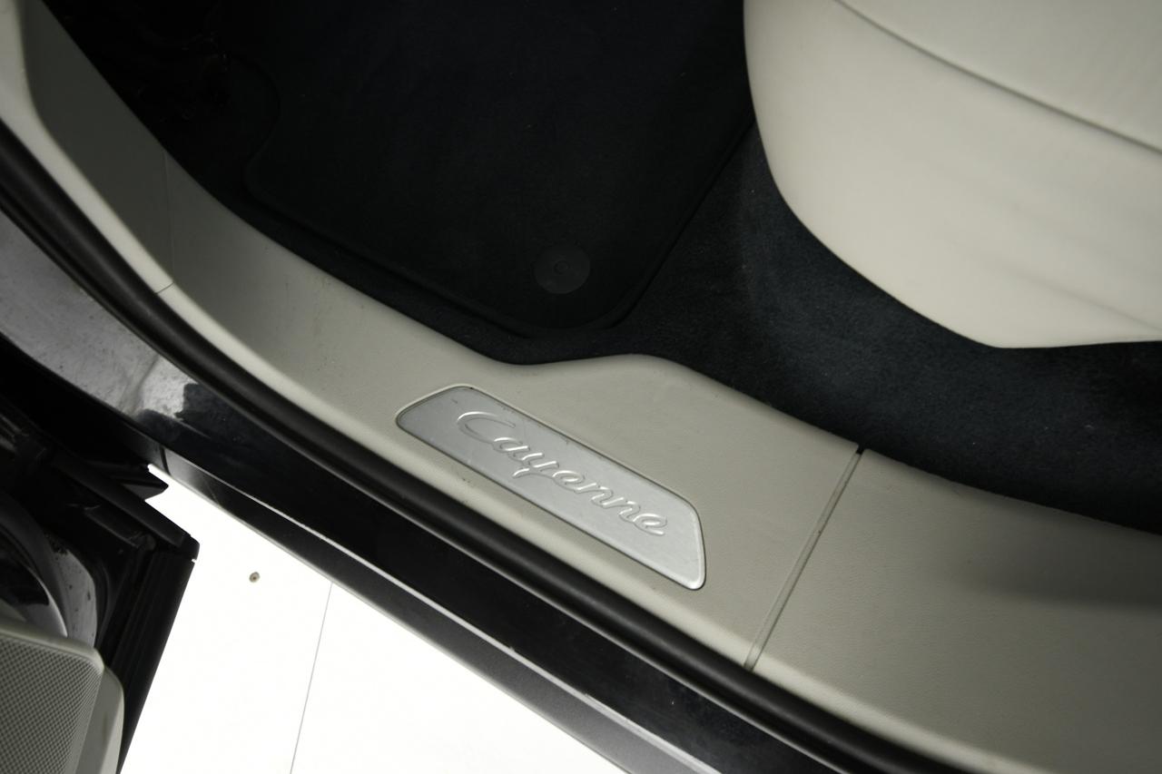 PORSCHE Cayenne Coupe 3.0 tiptronic x COMMERCIANTI CAMERA+C20"+TETTO PANO