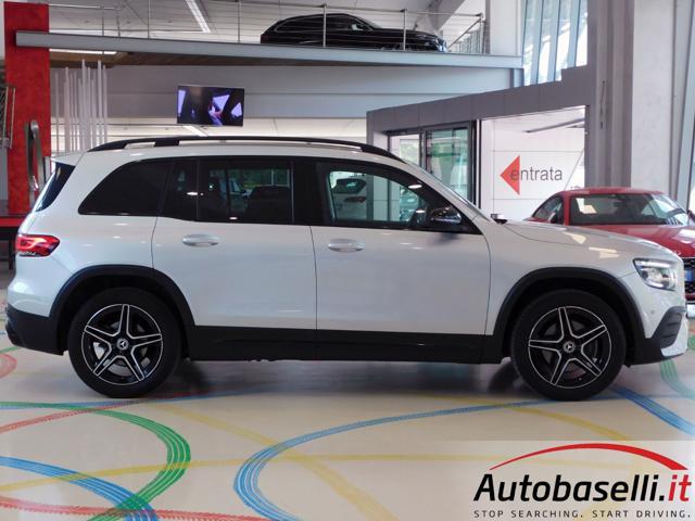 MERCEDES-BENZ GLB 180 2000D AUTOMATIC PREMIUM NIGHT-PACK TECH PACK