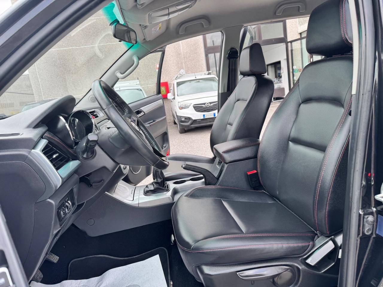 Evo Cross4 2.0 TURBO DIESEL (4WD-4X4)136 CV DOPPIA CABINA CASSONE N1 AUTOCARRO 5 POSTI-DIURNI LEED-