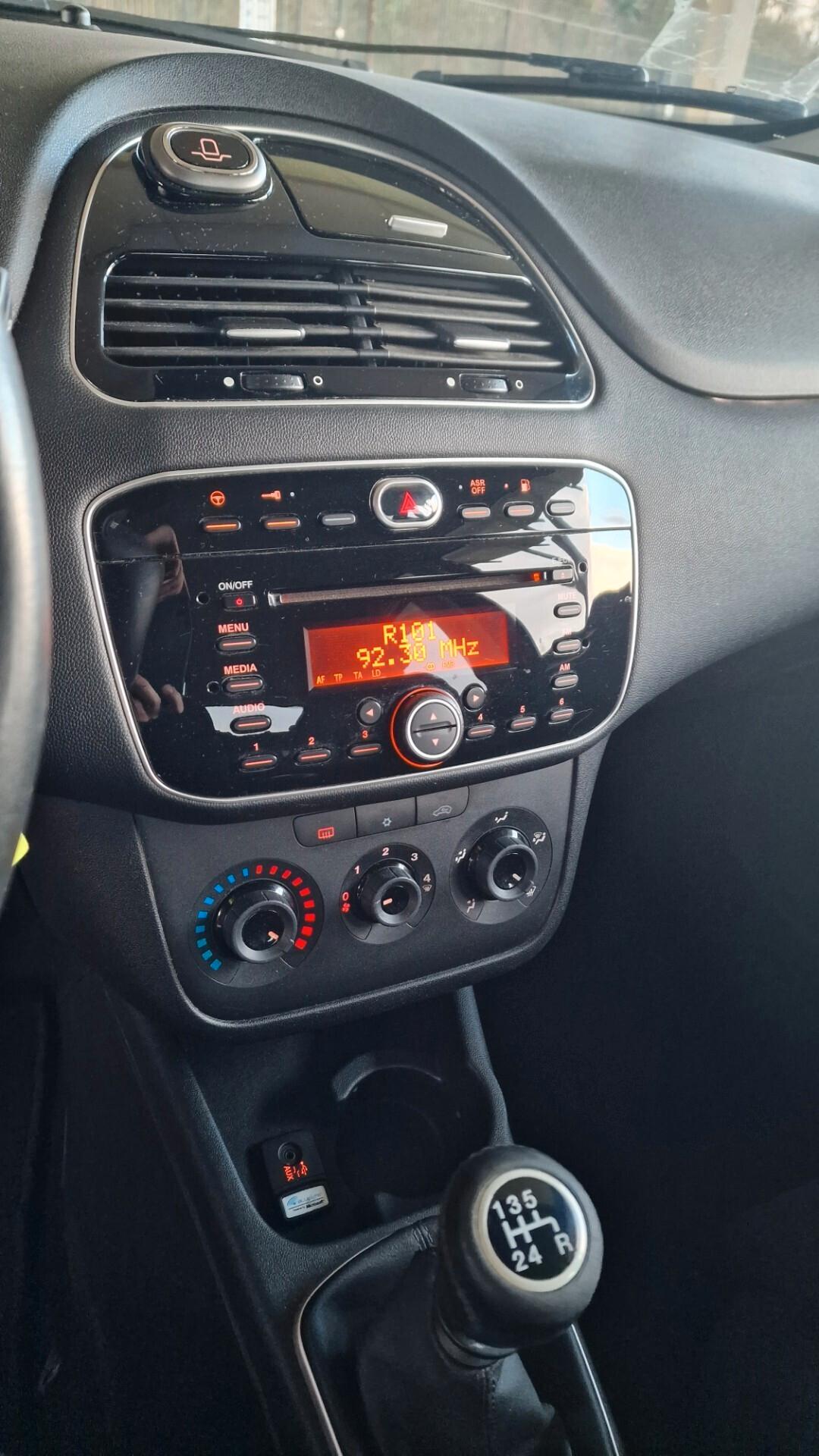 Fiat Punto 1.4 8V 5 porte Lounge - 2014