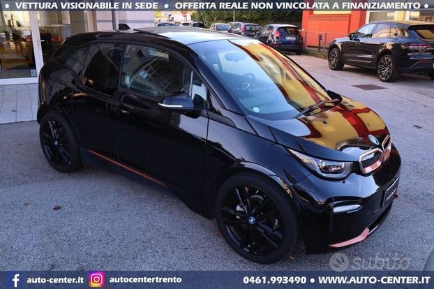 BMW i3 s 120 Ah Edition RoadStyle 1 of 900