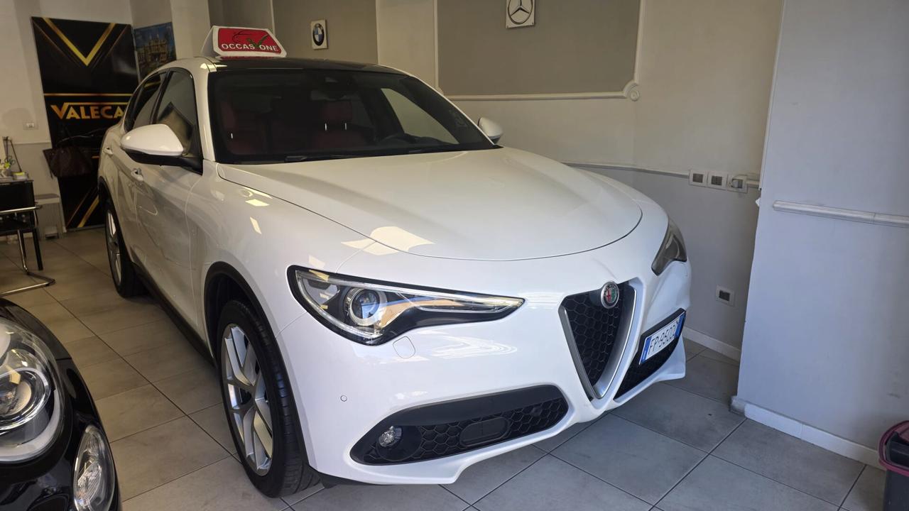 Alfa Romeo Stelvio 210 CV Q4 Executive garanzia 12 mesi