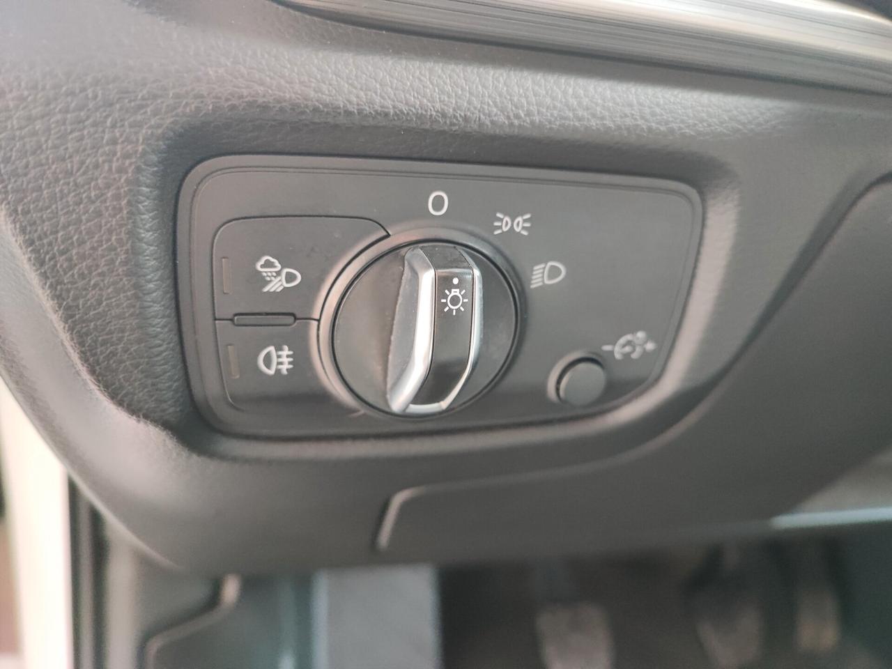 Audi A3 Sedan 1.6 TDI S tronic Sport