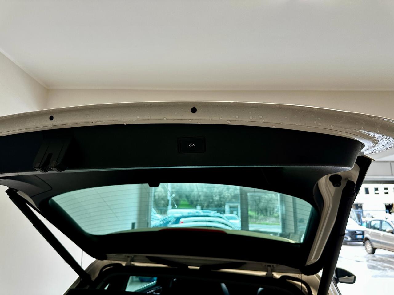 Volkswagen Tiguan 2.0 TDI SCR DSG 4MOTION Executive BMT