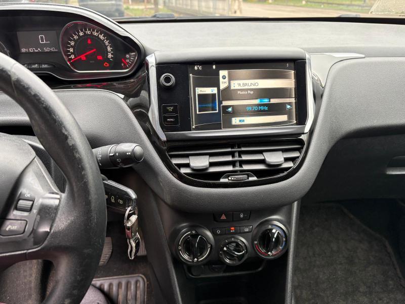 Peugeot 208 5 Porte 208 5p 1.4 hdi 8v OK NEOPATENTATO