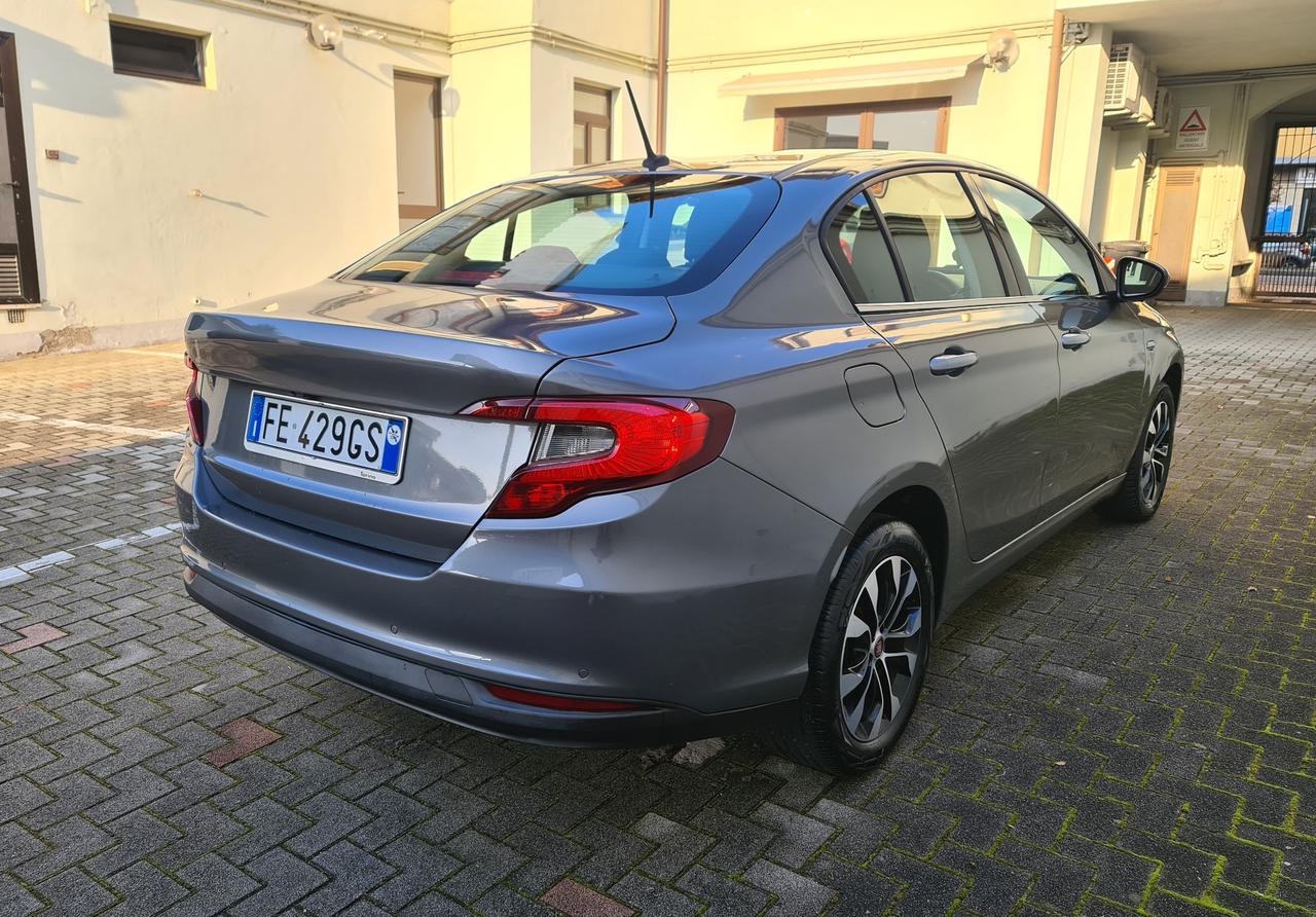 Fiat Tipo 1.6 Mjt 4 porte Lounge - km certif.