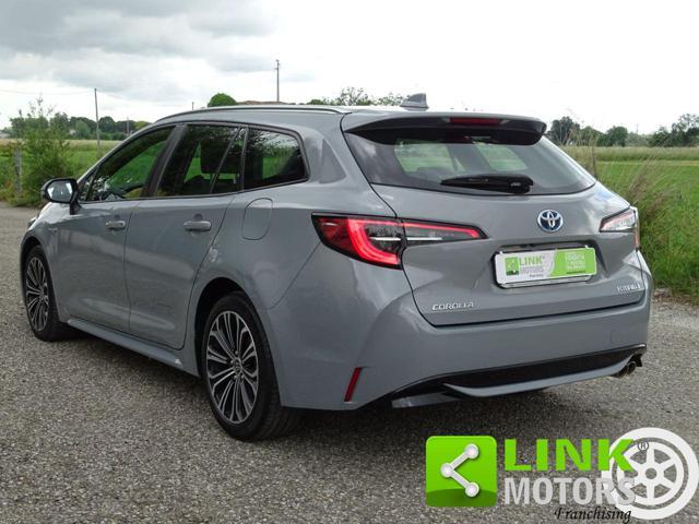 TOYOTA Corolla Touring Sports 2.0 Hybrid Business