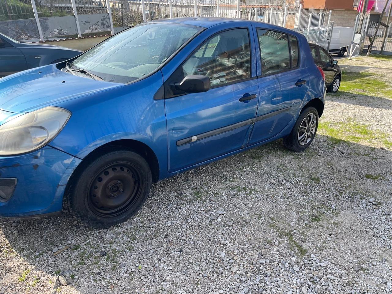 Renault Clio Storia 1.2 5 porte