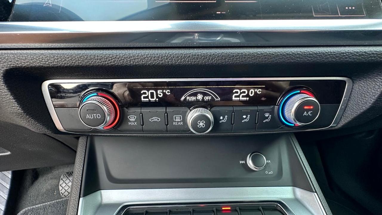 Audi Q3 2.0 TDI 150 CV quattro S tronic Business KM CERTIFICATI-UNICO PROPRIETARIO
