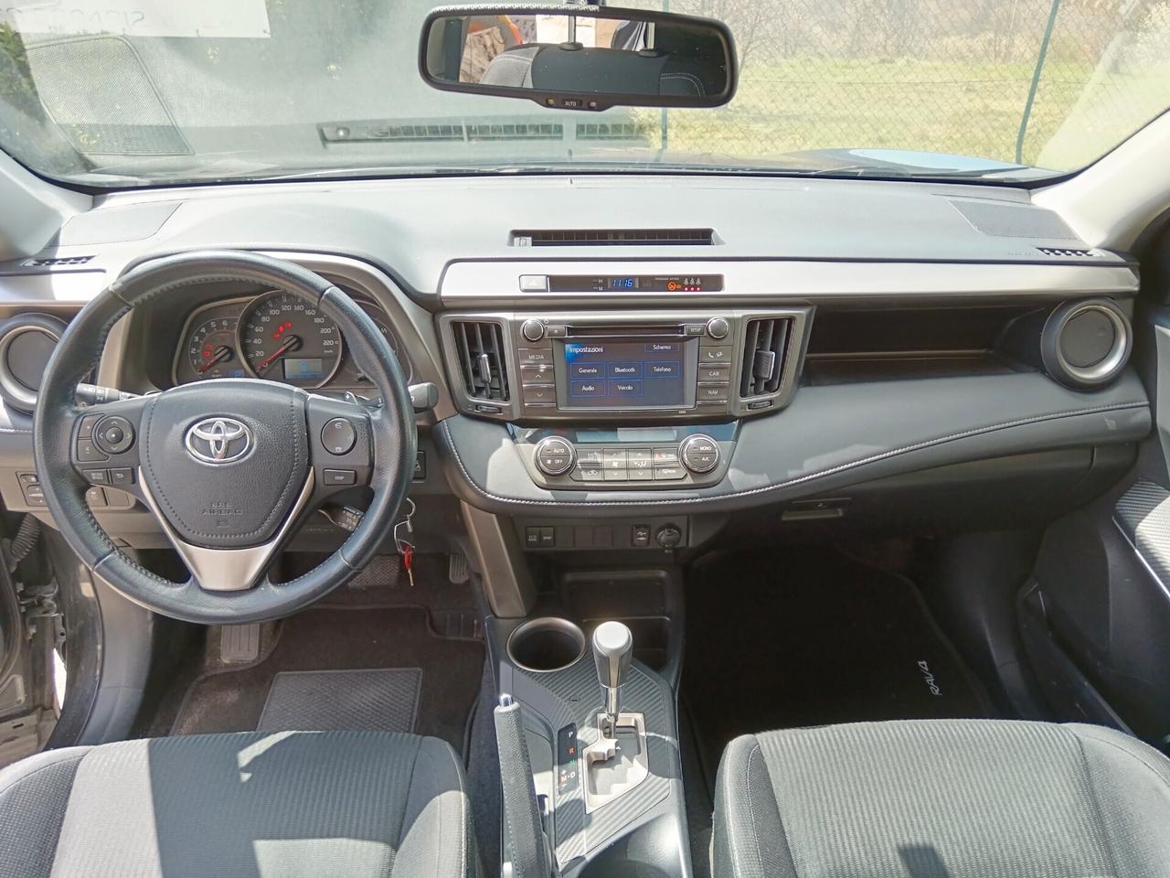 Toyota RAV 4 2.2 D-4D 150CV 4WD LOUNGE