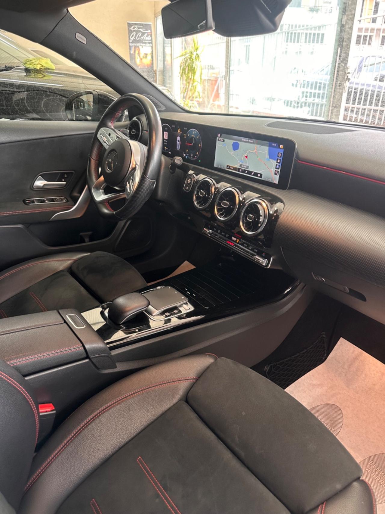 Mercedes-benz A 180 A 180 d Automatic Premium