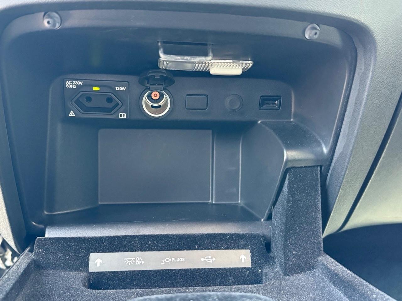 Citroen Grand C4 SpaceTourer BlueHDi 130 S&S EAT8 Shine Pack
