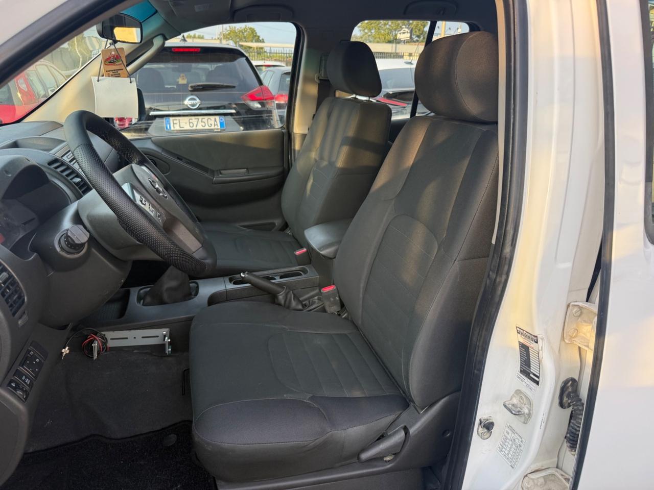 Nissan Navara 2.5 dCi 4 porte Double Cab WoRK