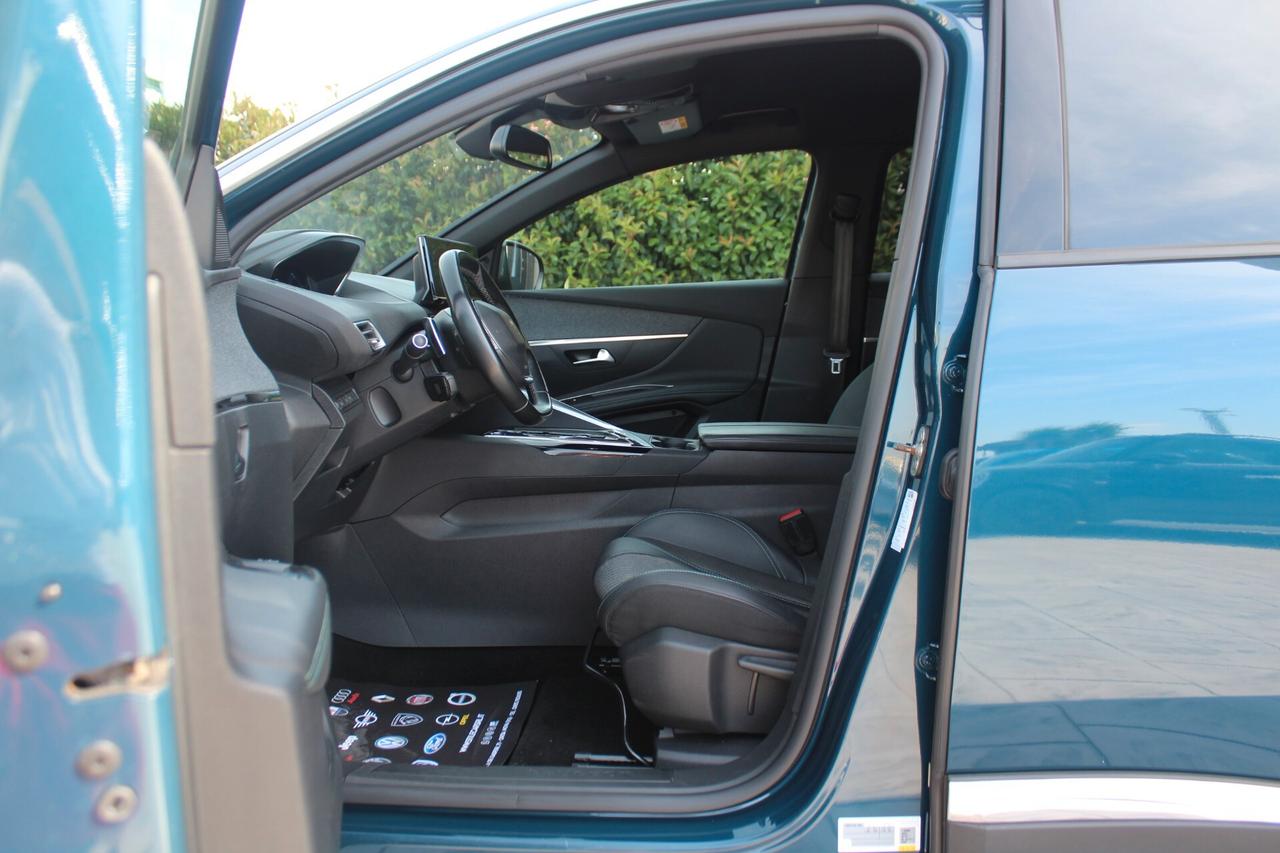 Peugeot 3008 Hybrid 225 e-EAT8 Allure Pack
