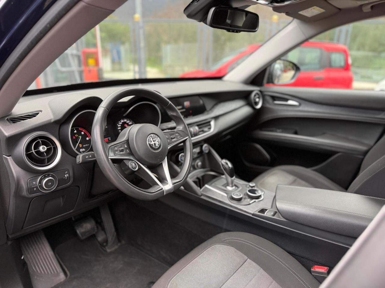 Alfa Romeo Stelvio 2.2 Turbodiesel 190 CV AT8 Q4 B