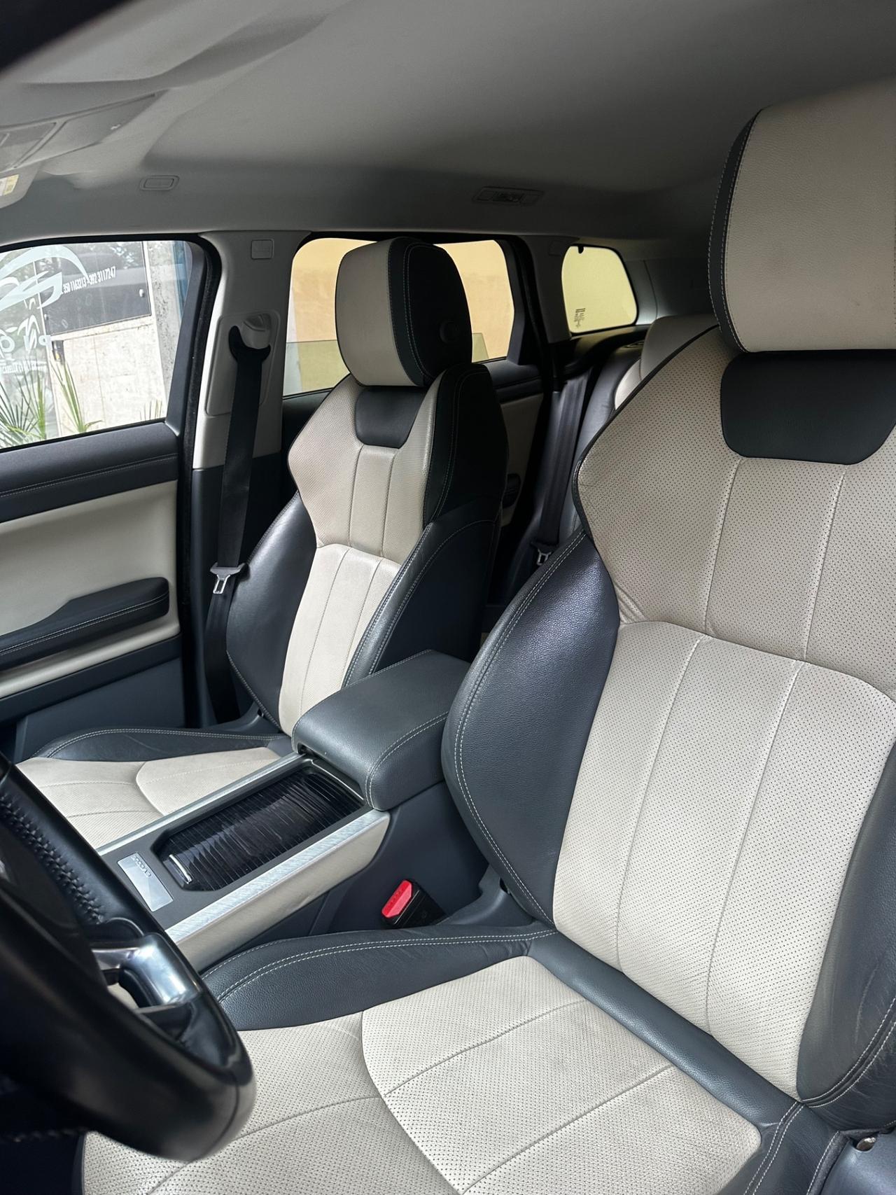 Land Rover Range Evoque 2.0 TD4 150 CV 5p. Business Edition