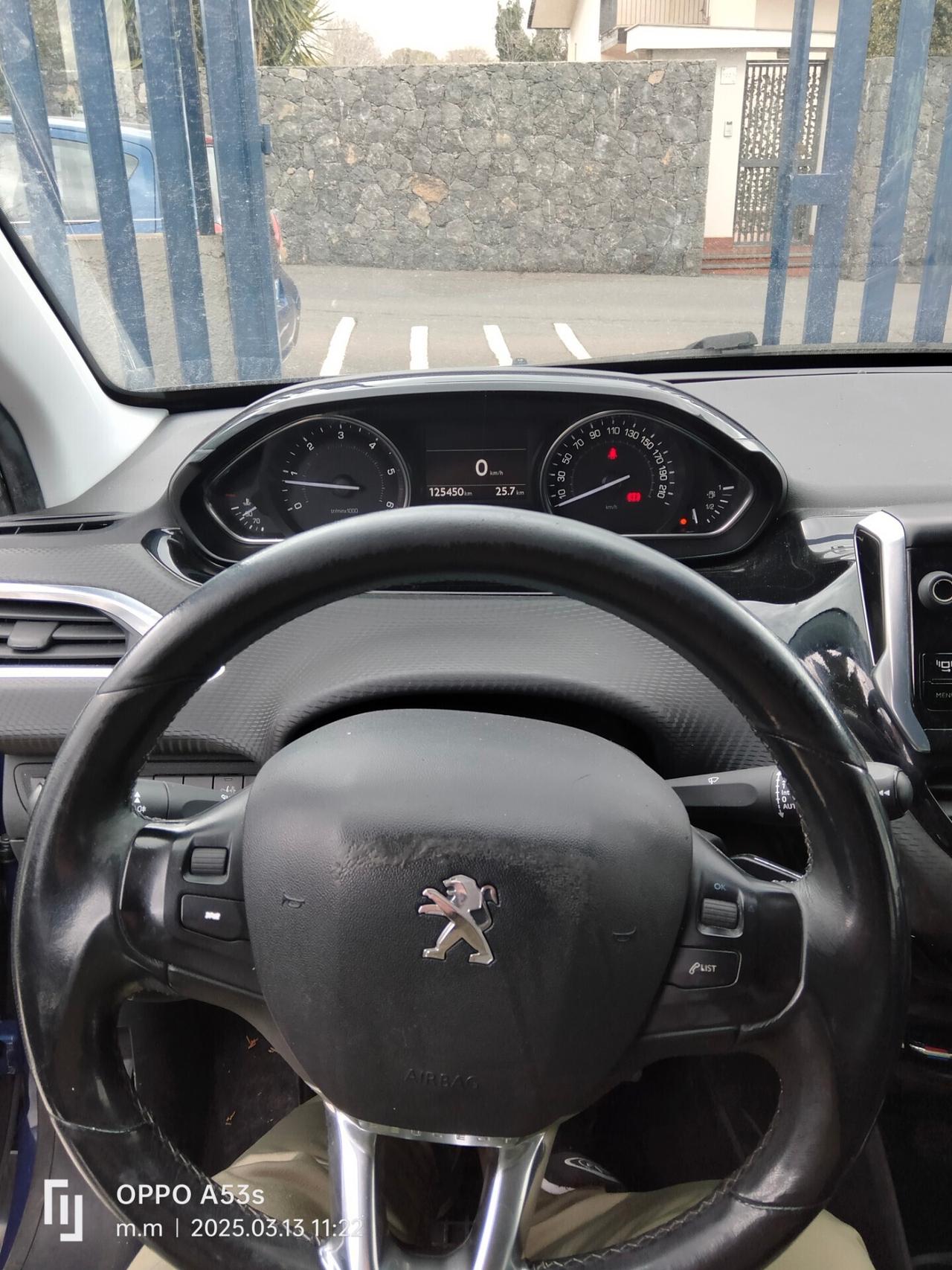 Peugeot 2008 1.6 e-HDi 92 CV Stop&Start Allure