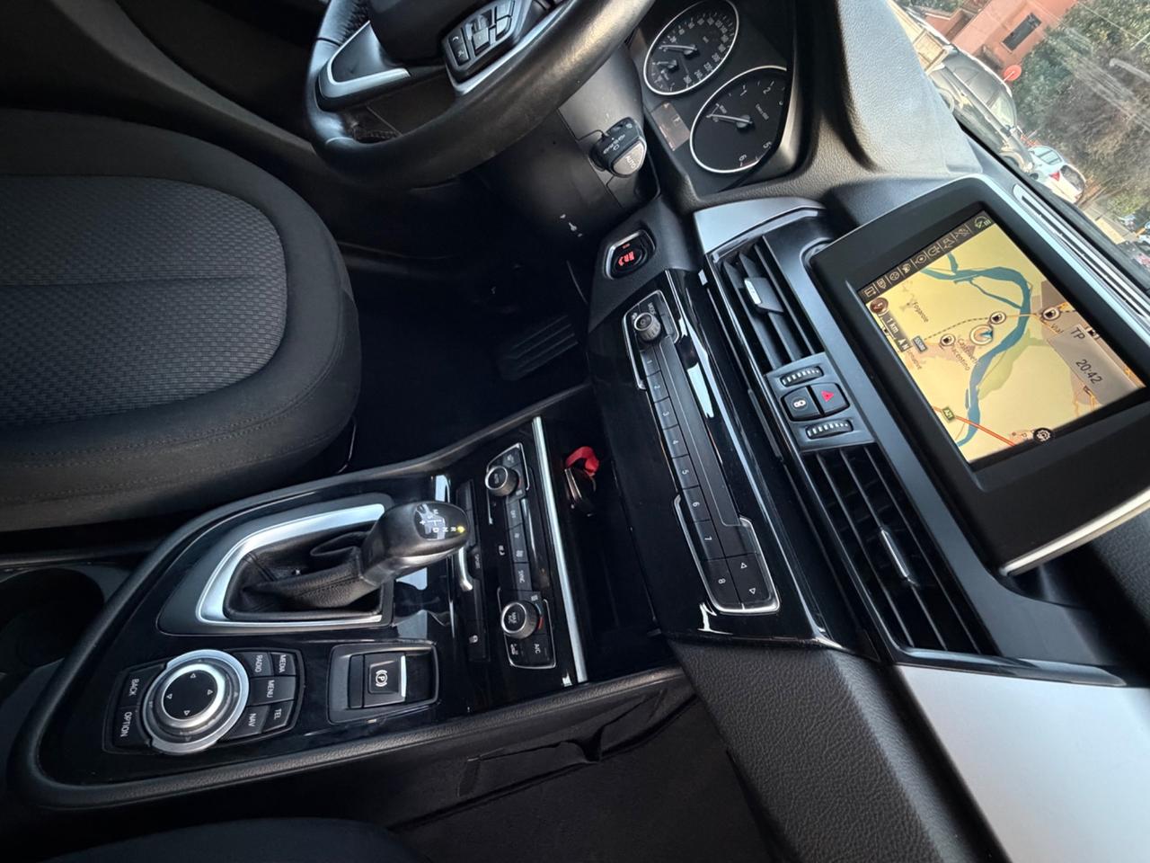 Bmw 2er Active Tourer 218d Advantage