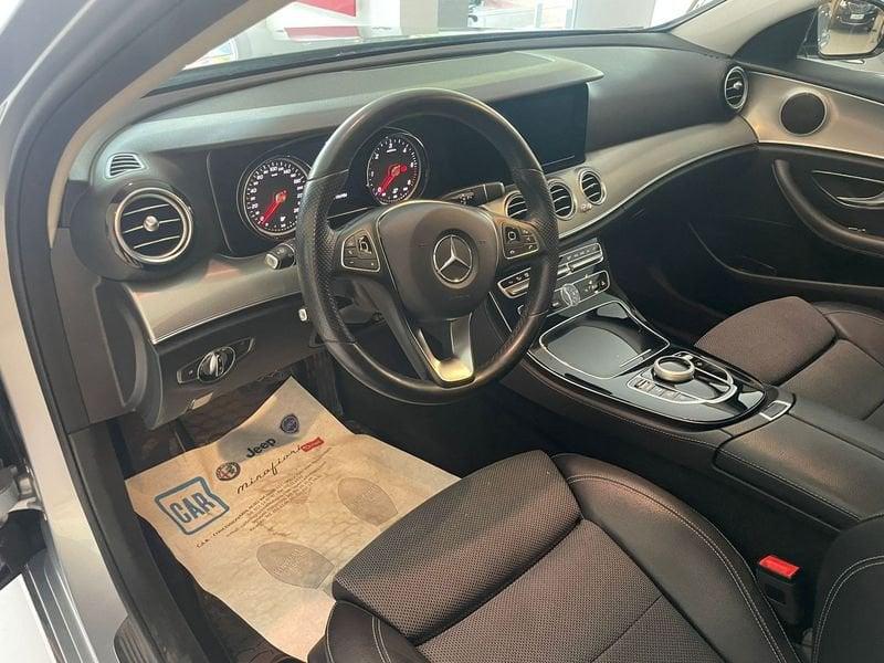 Mercedes-Benz Classe E E 220d 4Matic Auto Premium