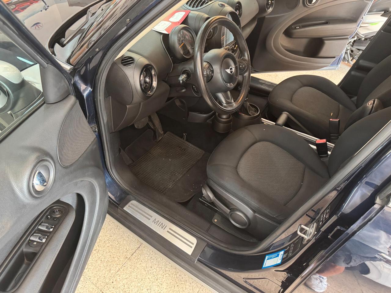 Mini Cooper D Countryman ALL4 116 cv. AUTOM. Business