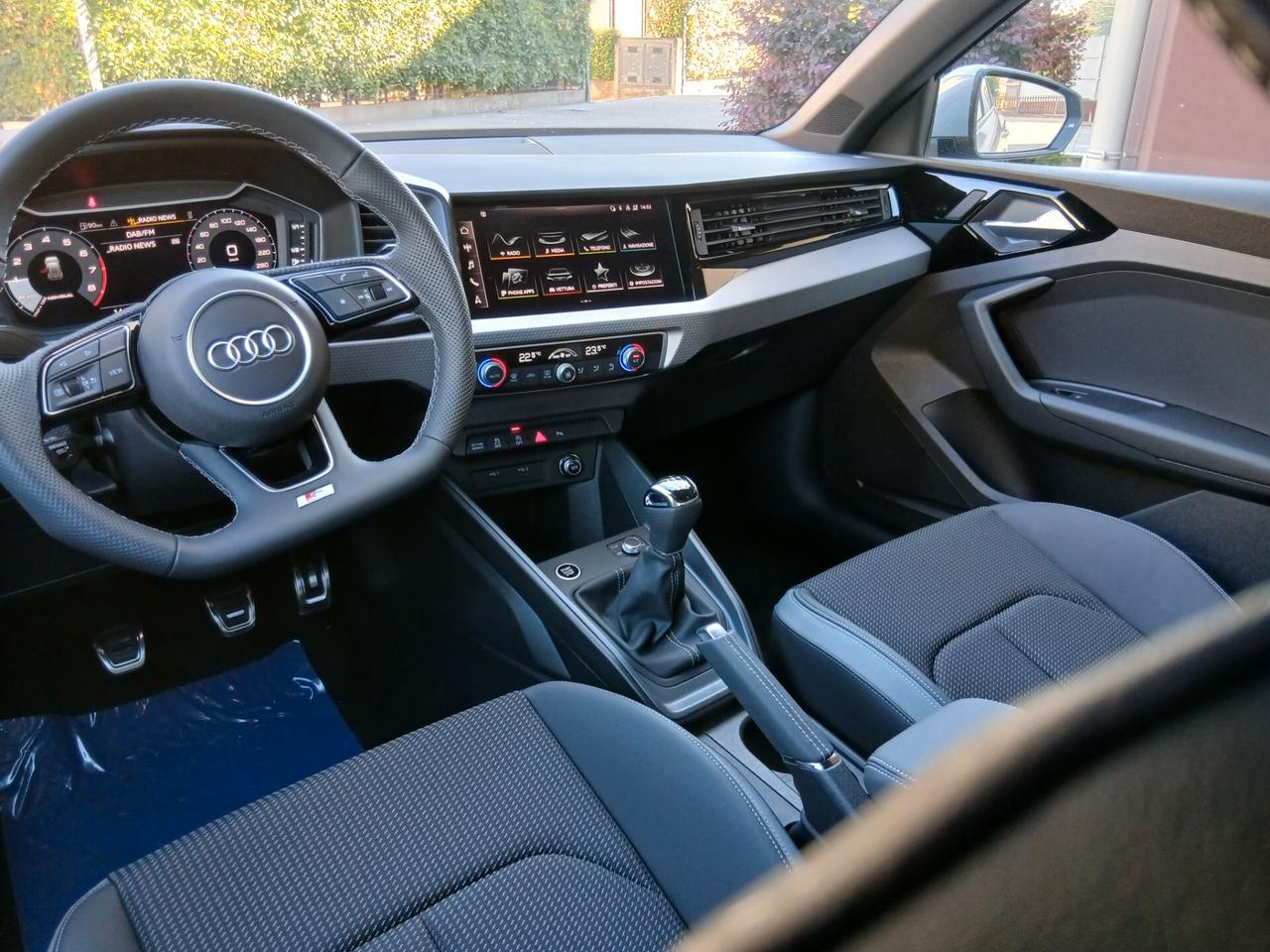 Audi A1 SPB 30 TFSI S line edition tua a € 212 mese