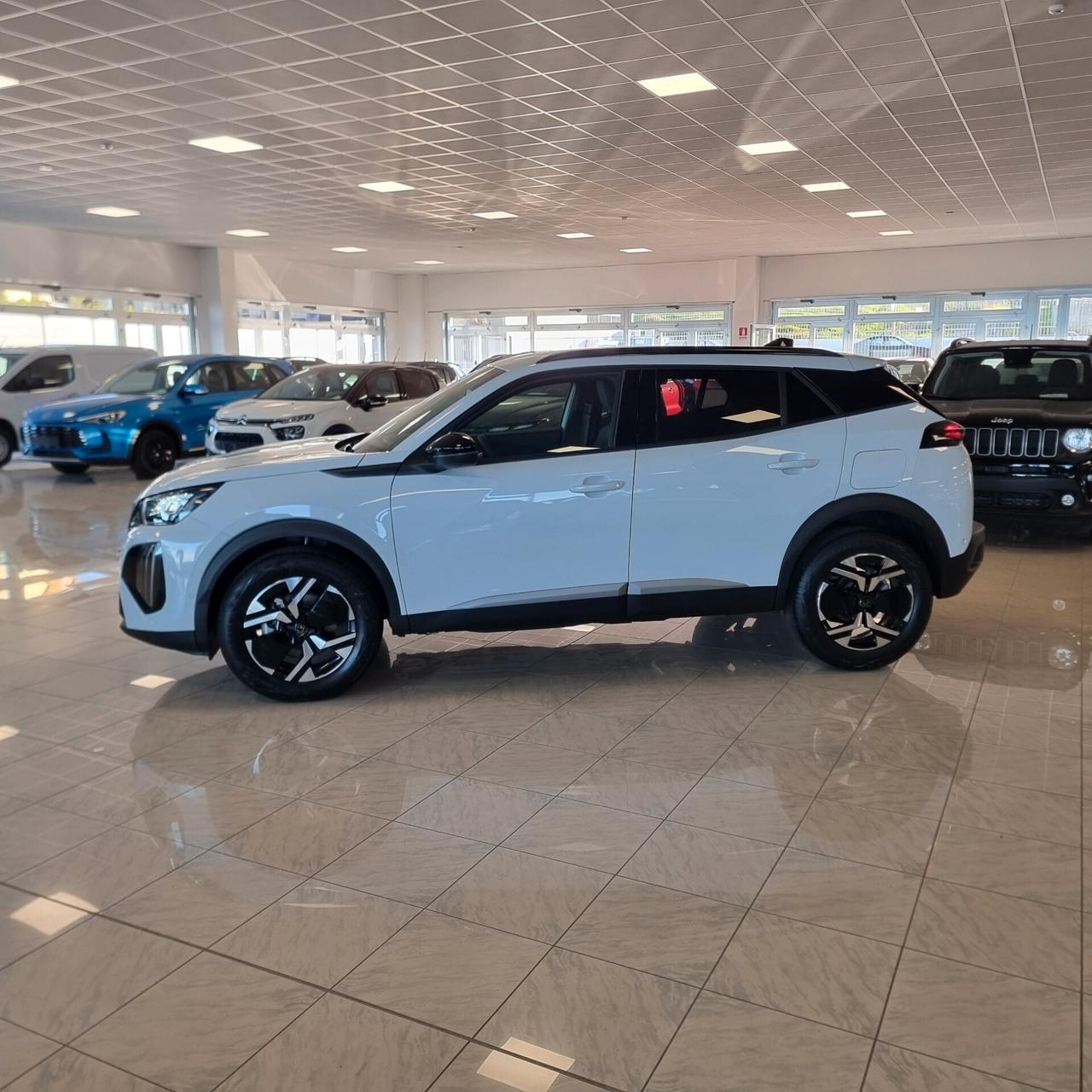 PEUGEOT 2008 ALLURE 1.2 Hybrid 136cv e-DCS6 cambio automatico S&S