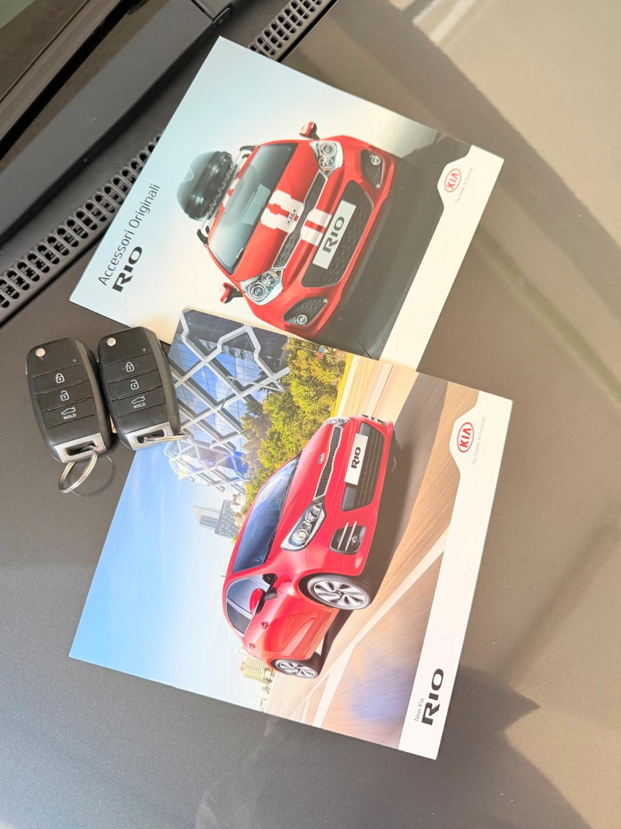 Kia Rio 1.2 CVVT 5p. Cool