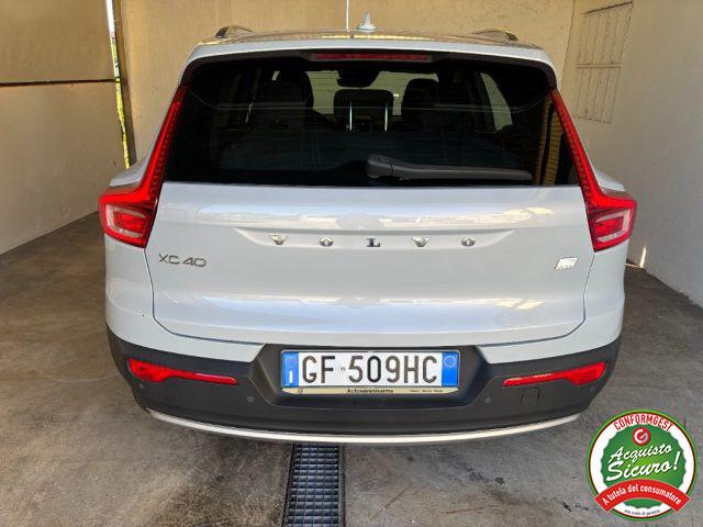 VOLVO XC40 T4 Recharge Plug-in Hybrid Inscription