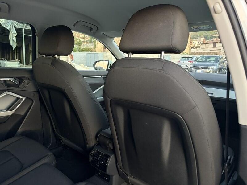 Audi Q3 Business 2.0 TDI 150CV 35