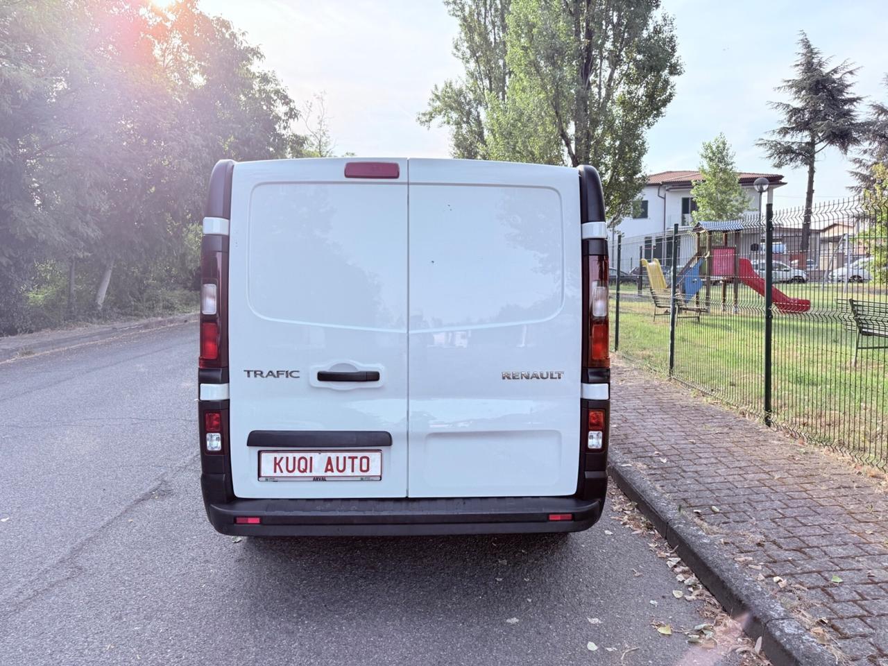 Renault Trafic 2.0 dCi- 2021 - OK PERMUTE !!!