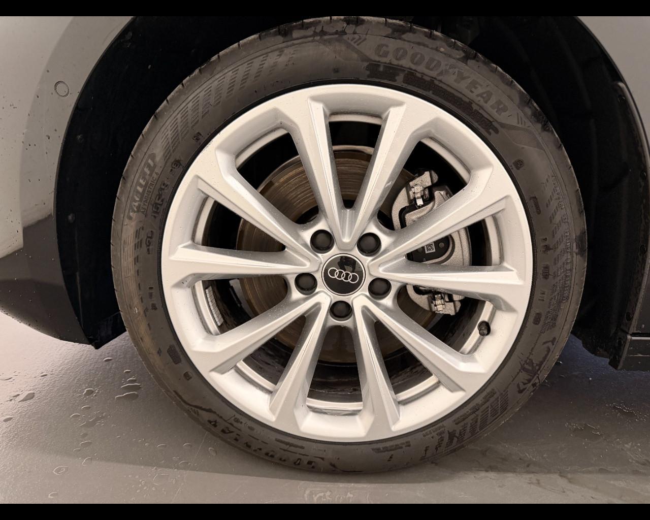 AUDI A5 AVANT 2.0 TDI MHEV+ S-TRONIC BUSINESS ADVANCED