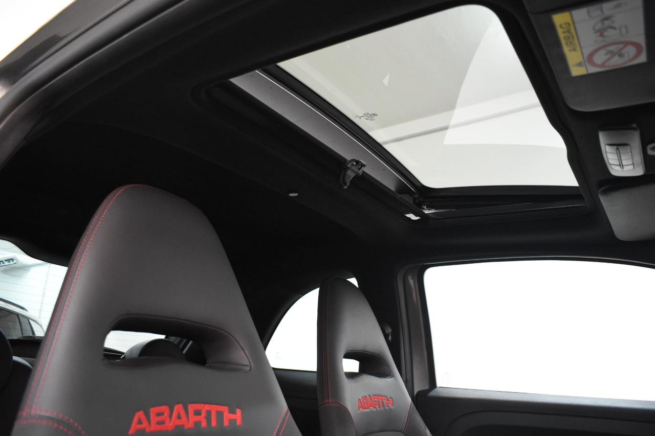 Abarth 595 1.4 Turbo T-Jet 180 CV Esseesse