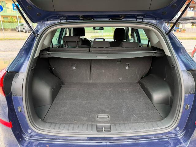 HYUNDAI Tucson 1.6 CRDi 4WD 136CV TUTTA TAGLIANDATA CASA MADRE